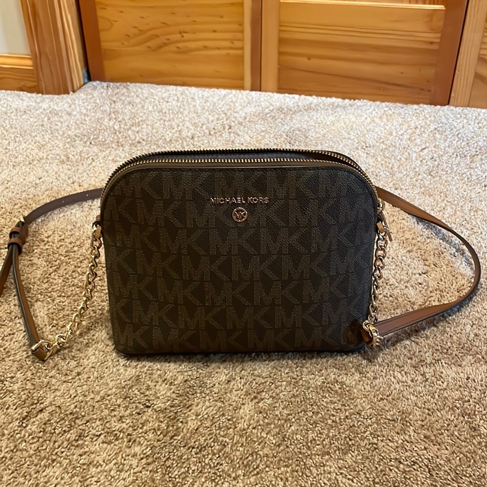 Michael kors purse